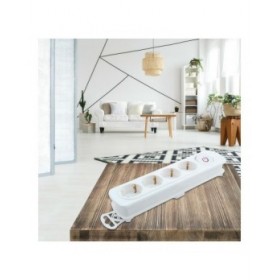 Multipresa con 4 Prese con Interruttore TM Electron 250 V