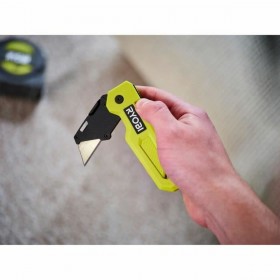 Taglierino Ryobi Fiberglass Verde Plastica