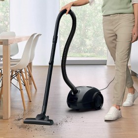 Aspirapolvere con Sacchetto BOSCH BGBS2LB1 Nero 600 W 3,5 L
