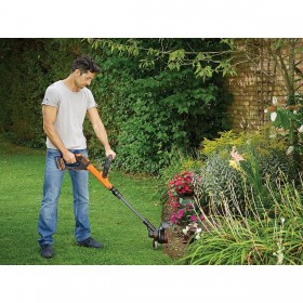 Decespugliatore multifunzione Black & Decker STC1820PC 18 V 28 cm