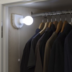 Lampadina LED Portatile Stilamp InnovaGoods