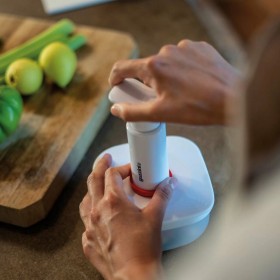 Pompa a vuoto Guzzini Save-it Bianco