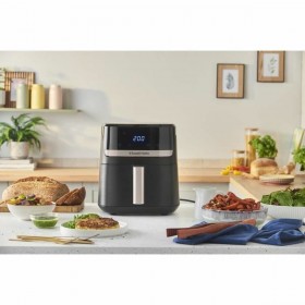 Friggitrice ad Aria Russell Hobbs