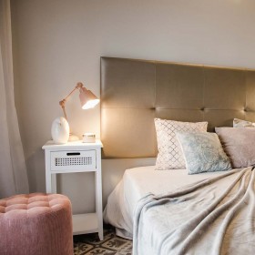 Comodino Alexandra House Living Bianco 35 x 63 x 35 cm