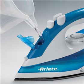 Ariete 6234 Steam Iron - Ferro da stiro con piastra in teflon - Colpo vapore 140 gr/min - Serbatoio 250 ml - 2000 W - Bianco e A