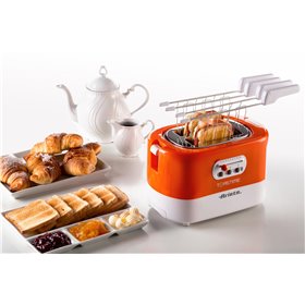 Ariete 159 Toastime - Tostapane con Pinze per 2 fette di pane - 9 Gradi di Doratura - 700 Watt - Bianco e Arancio